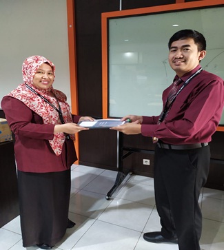 KEGIATAN PENYERAHAN HASIL AUDIT MUTU INTERNAL TAHUN AKADEMIK 2018/2019
