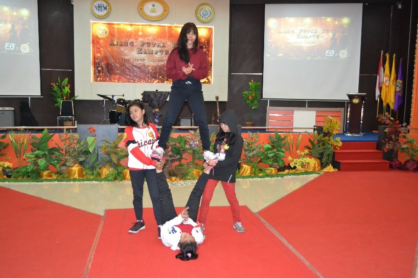 Tari/Dance